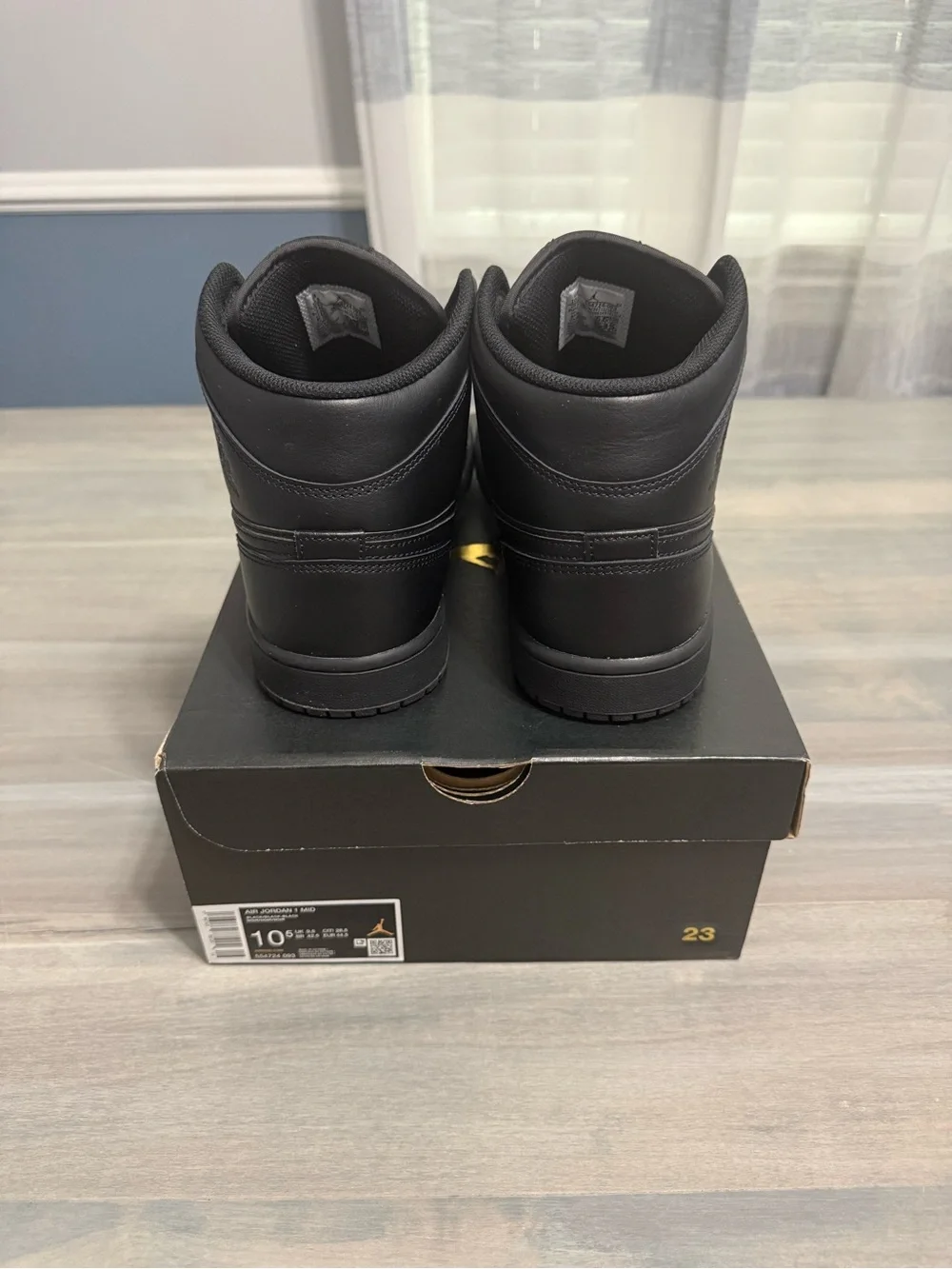 Jordan 1